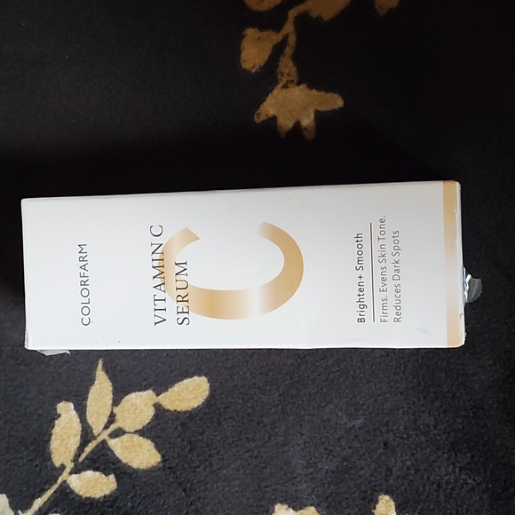 Color farm vitamin C Serum brighten + smooth - Picture 11 of 16